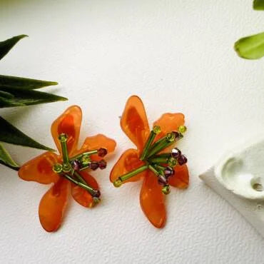 Arcylic Floral Stud Earring