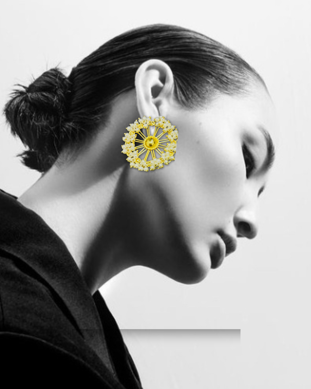 Pearl-Studded Floral Handcrafted Stud Earring