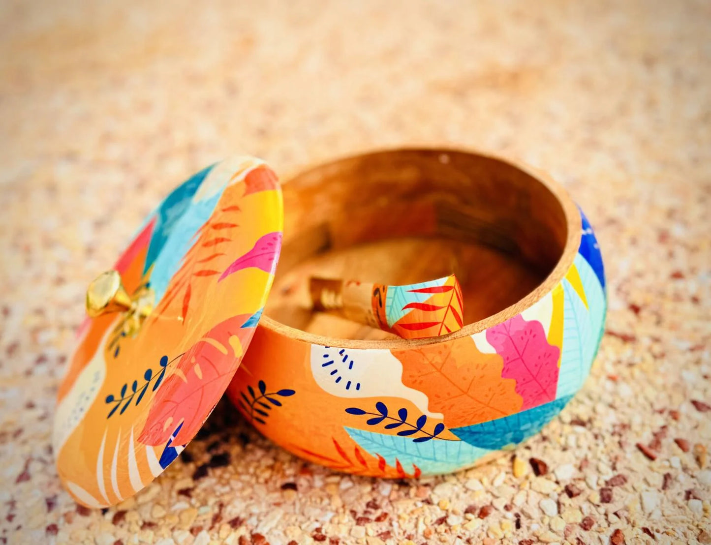 Mango Wood Chappati Box Available in 3 Designs