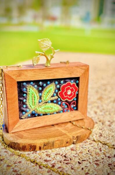Beaded Flower Wooden Handbag