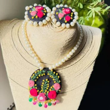 Pearl Necklace set
