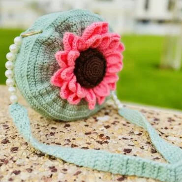Handmade Crochet and Pearl Handbags Available in 4 Colors