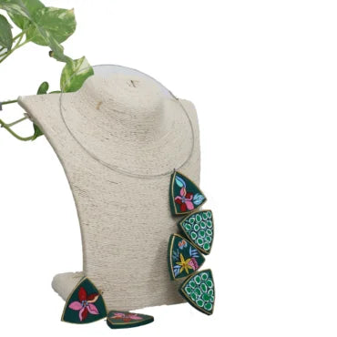 Handcrafted Indo Western Necklace set