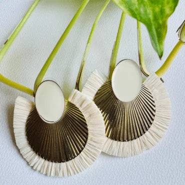 Rattan raffia Earring in two Colors